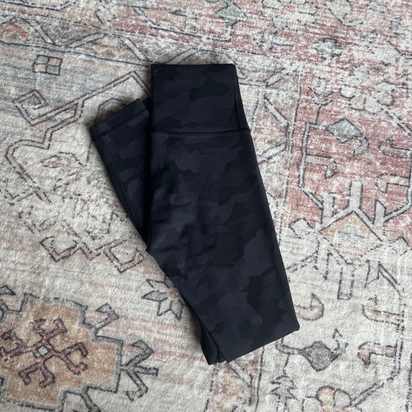 Wunder Train High-Rise Tight 25" - Picture 5 of 6